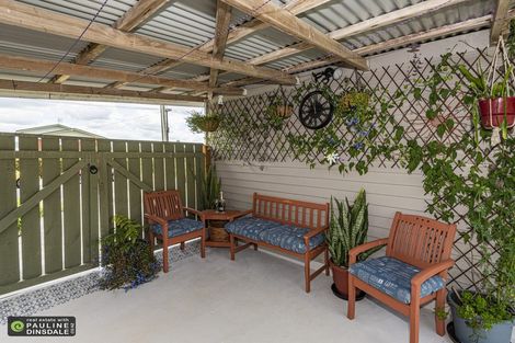Photo of property in 17 Kokich Crescent, Onerahi, Whangarei, 0110