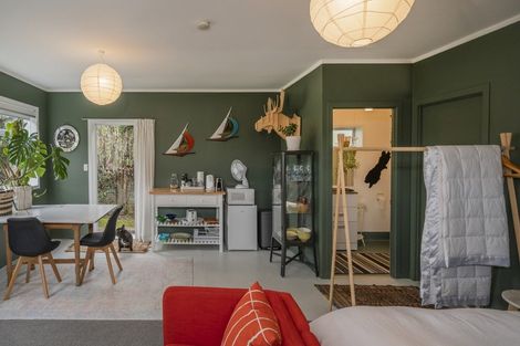 Photo of property in 14 Kenneth Avenue, Whitianga, 3510