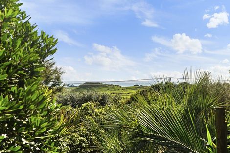 Photo of property in 6388a South Road, Pungarehu, 4685