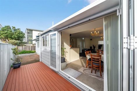 Photo of property in 35f2 Tahi Street, Miramar, Wellington, 6022