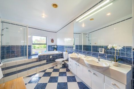 Photo of property in 69 Howard Road, Point Howard, Lower Hutt, 5013