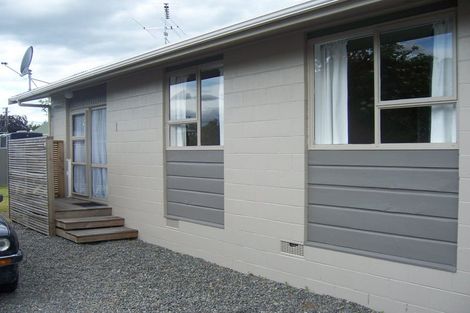 Photo of property in 3-5 Booth Street, Carterton, 5713