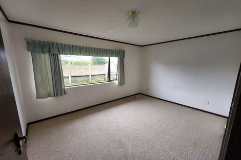 Photo of property in 1 Hawea Street, Merrilands, New Plymouth, 4312