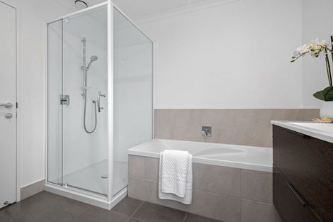 Photo of property in 13 O Ruamano Crescent, Pukekohe, 2120