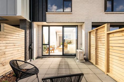 Photo of property in 32 Kaihuia Street, Northland, Wellington, 6012