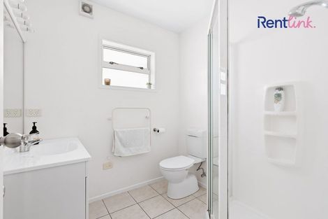 Photo of property in 16d May Street, Mount Maunganui, 3116