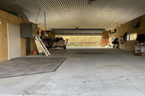 Photo of property in 211 Mcarthur Road, Springvale, Alexandra, 9391