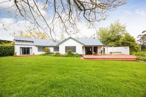 Photo of property in 31 Kahuterawa Road, Linton, Palmerston North, 4472