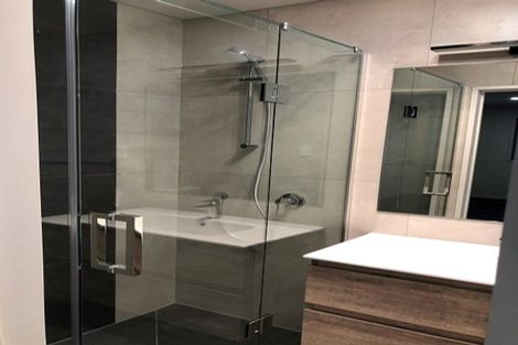 Photo of property in 228d Pakuranga Road, Pakuranga Heights, Auckland, 2010