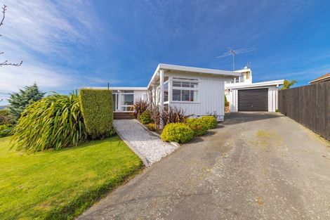 Photo of property in 36 Ranui Crescent, Diamond Harbour,  8971