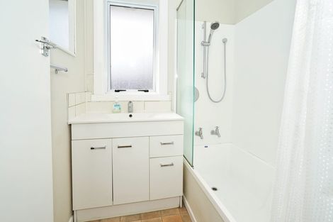 Photo of property in 7b May Street, Hamilton East, Hamilton, 3216