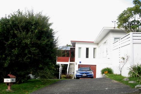 Photo of property in 1/3 Ridd Crescent, Karori, Wellington, 6012