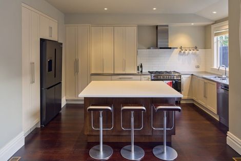 Photo of property in 67 Central Terrace, Kelburn, Wellington, 6012