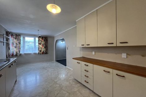 Photo of property in 11 Hunua Road, Papakura, 2110