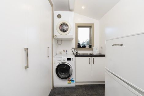 Photo of property in 101 Eglinton Road, Mornington, Dunedin, 9011