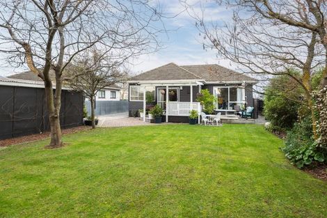 Photo of property in 212 Blenheim Road, Riccarton, Christchurch, 8041