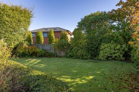 Photo of property in 102 Wairakei Road, Bryndwr, Christchurch, 8052
