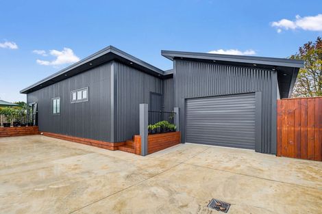 Photo of property in 11a Maxwells Line, Awapuni, Palmerston North, 4412