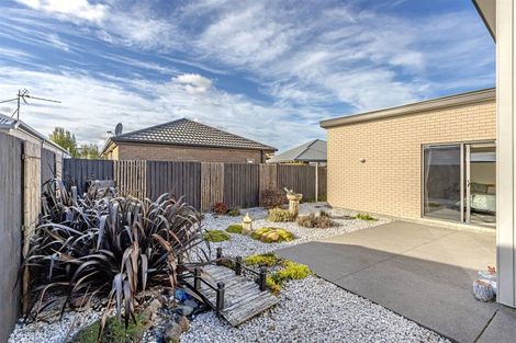 Photo of property in 11 Glenbarr Lane, Broomfield, Christchurch, 8042