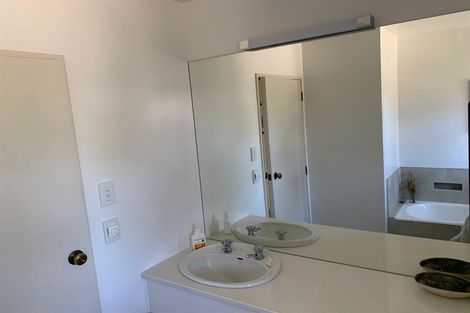 Photo of property in 38d Greers Road, Burnside, Christchurch, 8041