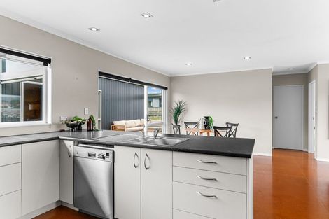 Photo of property in 48b Driftwood Place, Mangawhai Heads, Mangawhai, 0505