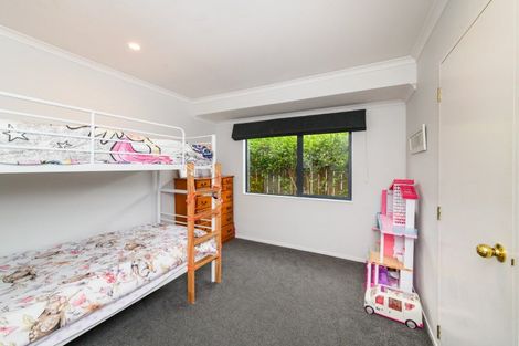 Photo of property in 4 Almond Grove, Feilding, 4702