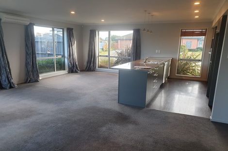 Photo of property in 30 Marlowe Place, Rolleston, 7614