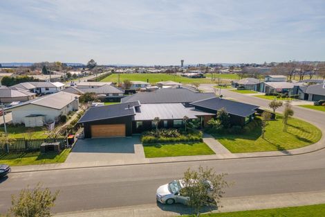 Photo of property in 8 Talboys Drive, Winton, 9720