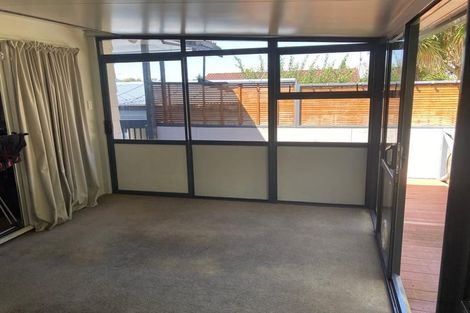 Photo of property in 163 Bradbury Road, Botany Downs, Auckland, 2010