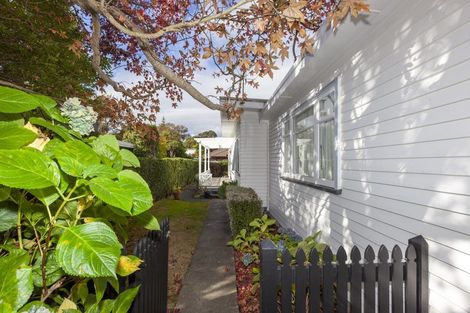 Photo of property in 52 Matatua Road, Raumati Beach, Paraparaumu, 5032