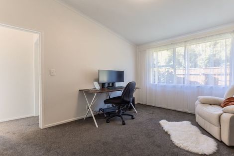 Photo of property in 99a Ruahine Street, Paraparaumu, 5032