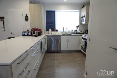 Photo of property in 18 Flounder Road, Hobsonville, Auckland, 0616