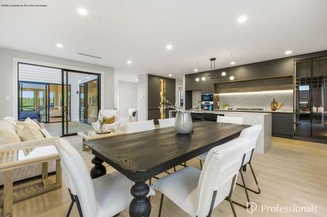 Photo of property in 13 Arawaru Avenue, Wainui, 0992