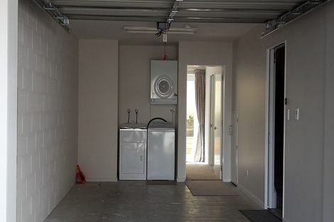 Photo of property in Pirie Street Townhouses, 32/35u Pirie Street, Mount Victoria, Wellington, 6011
