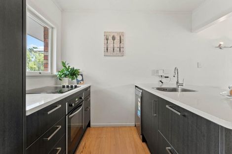 Photo of property in 3/10 Nile Road, Milford, Auckland, 0620