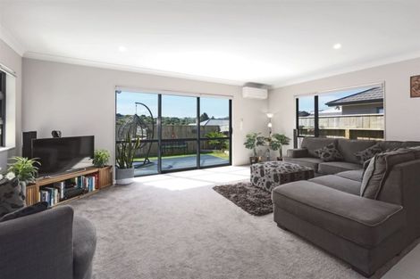 Photo of property in 17a Moonsail Drive, Whitby, Porirua, 5024