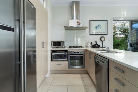 Photo of property in 9 Lanyard Street, Pyes Pa, Tauranga, 3112