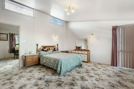 Photo of property in 16 Spencer Road, Pinehill, Auckland, 0632