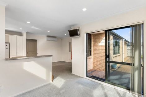 Photo of property in 12 Massey Street, Elderslea, Upper Hutt, 5018