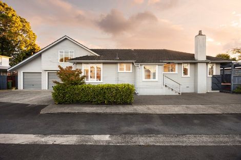Photo of property in 6 Milburn Lane, Hillcrest, Hamilton, 3216