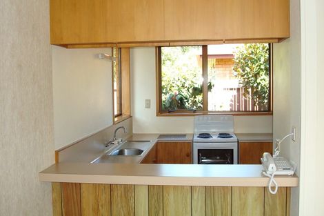 Photo of property in 24 Sawtell Place, Northcote, Christchurch, 8052