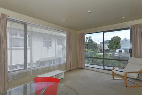 Photo of property in 9/245 Montreal Street, Christchurch Central, Christchurch, 8013