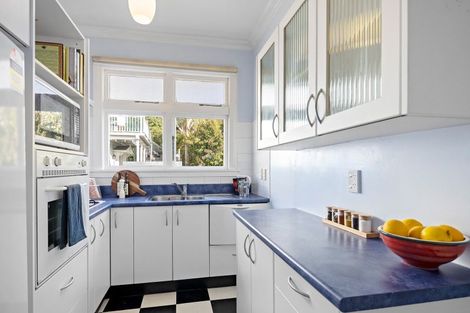 Photo of property in 1u6 Rixon Grove, Mount Victoria, Wellington, 6011