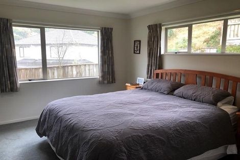 Photo of property in 89 Amesbury Drive, Churton Park, Wellington, 6037