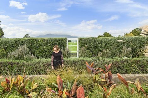 Photo of property in 37 Upper Pitone Road, Pitone, New Plymouth, 4374