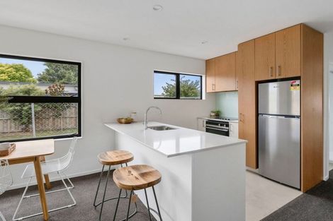 Photo of property in 4/69 Suva Street, Upper Riccarton, Christchurch, 8041
