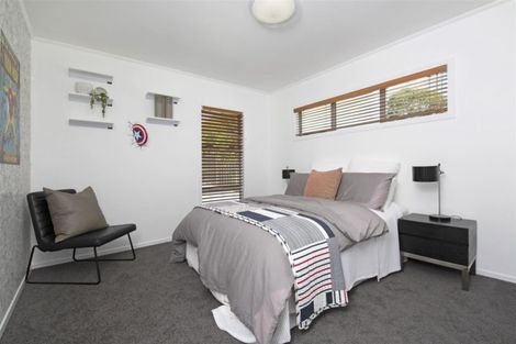 Photo of property in 351 Bucklands Beach Road, Bucklands Beach, Auckland, 2012