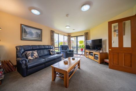 Photo of property in 2 Campbell Court, Te Anau, 9600