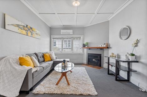 Photo of property in 25 Maunu Road, Avenues, Whangarei, 0110
