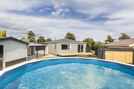 Photo of property in 108 Apollo Parade, Milson, Palmerston North, 4414